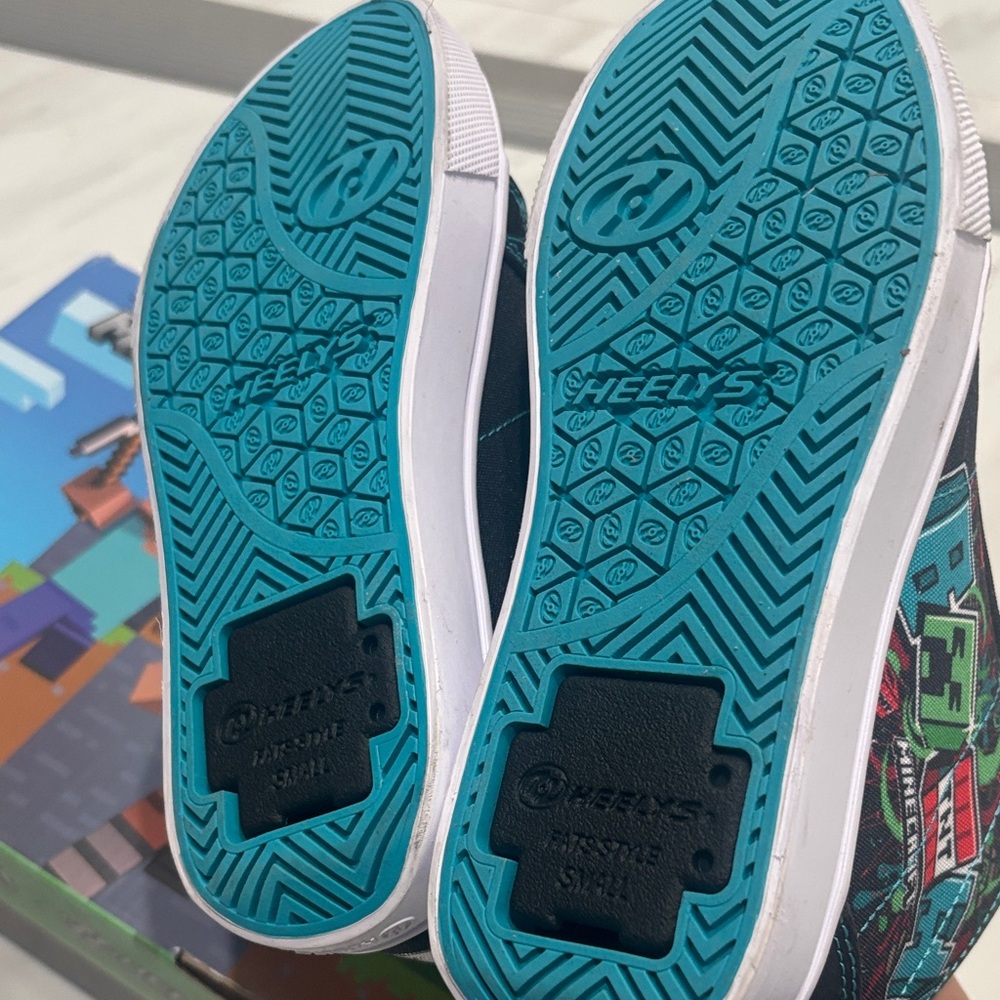 Heelys Minecraft Racer 20 Mid - Picture 3 of 5